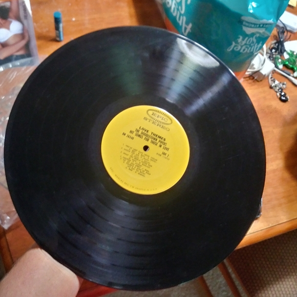 The Doodle Town Pipers Love Themes Vinyl Record - Picture 7 of 7